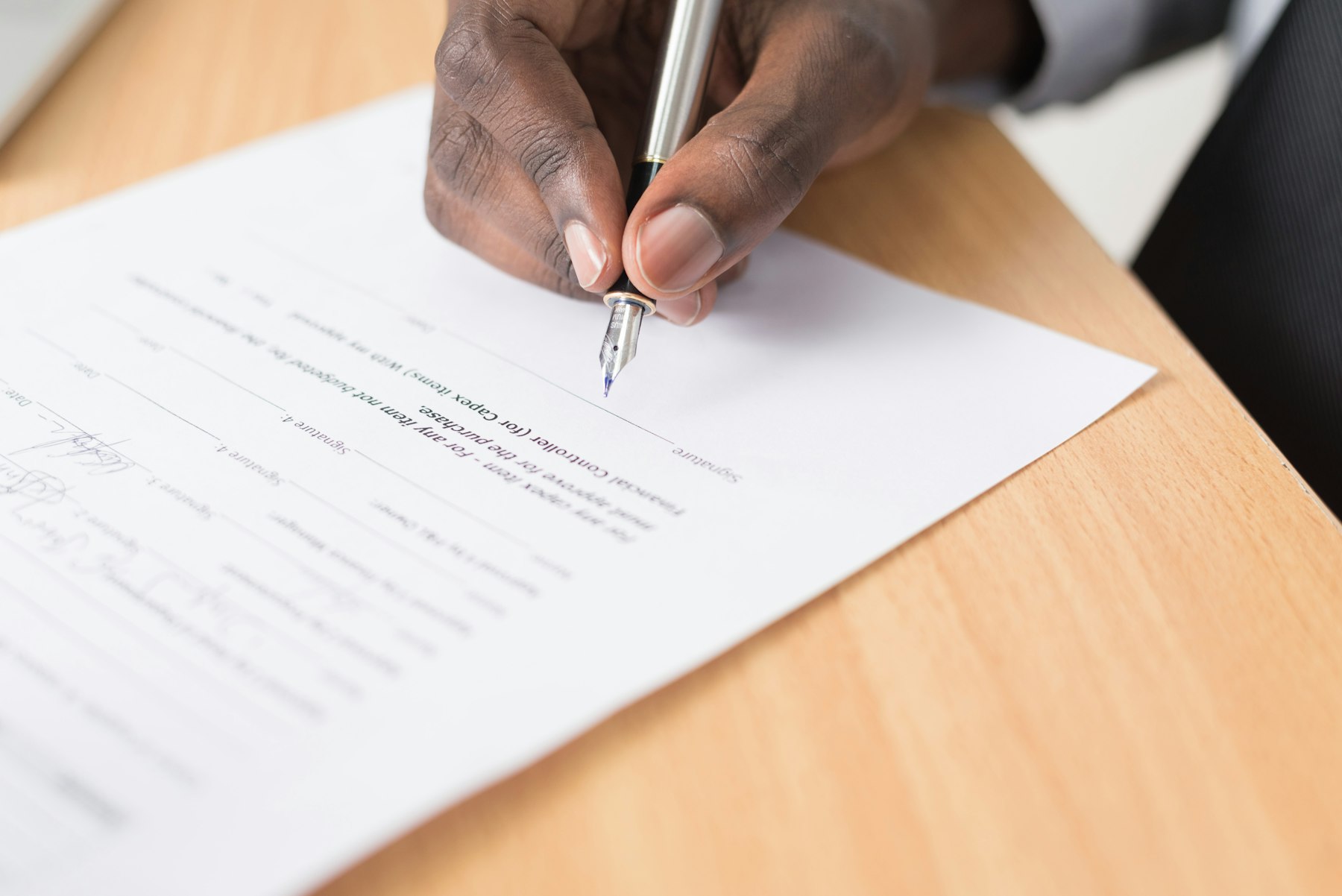 Signing a commercial shipping agreement